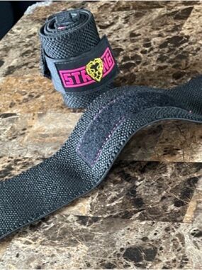 Black and Pink Wrist Wraps